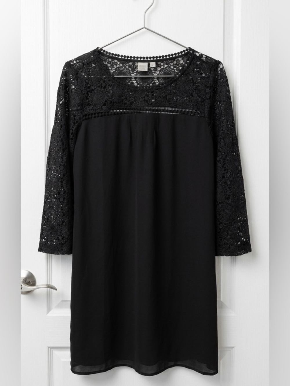 Twik (Simons Exclusive) Black Lace Overlay Dress - Picture 2 of 2